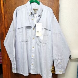 NWT. Mens Sportif Shirt. Size L.  (675)